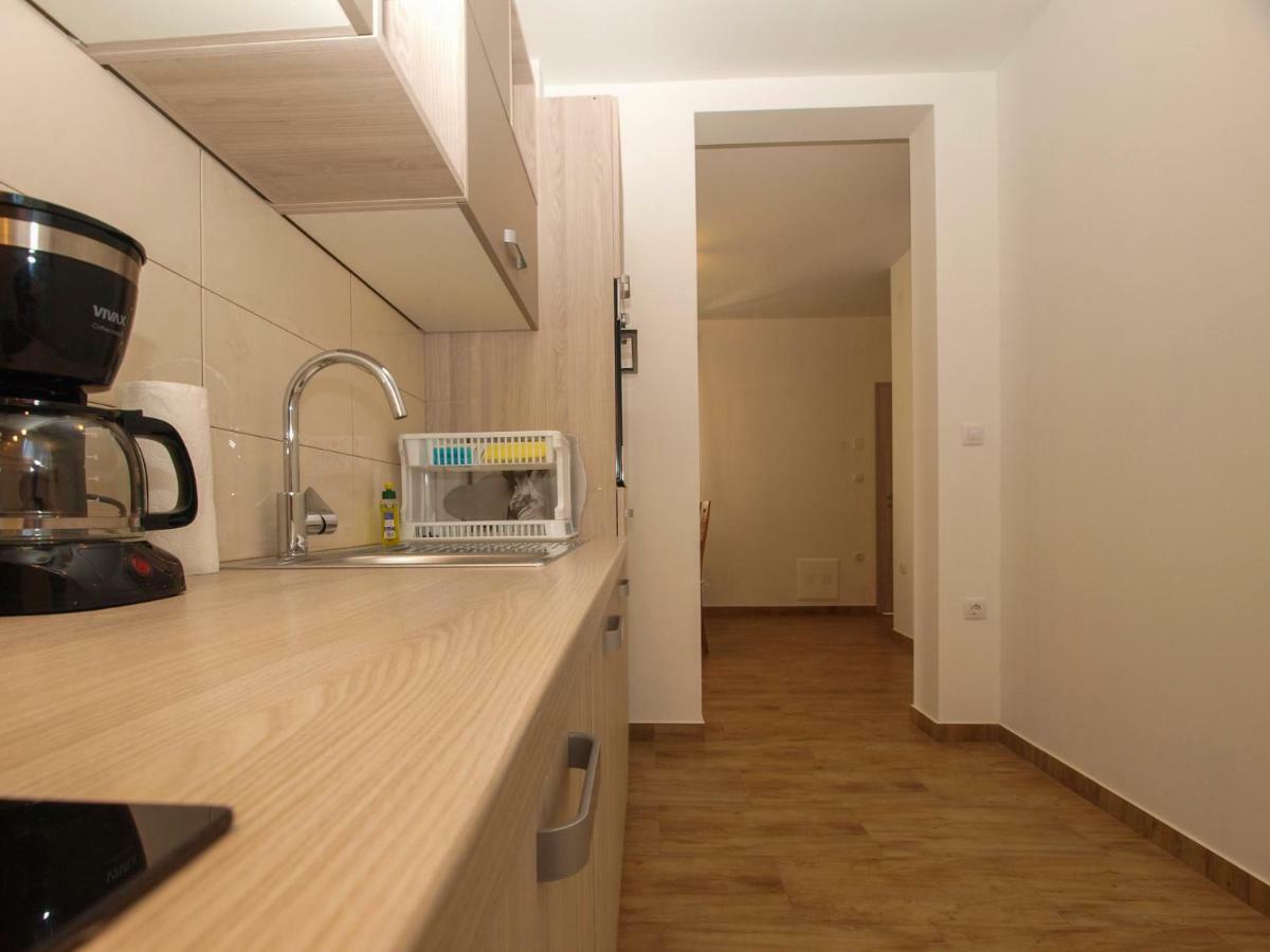 4 Stars Apartments-Pikula Fažana Extérieur photo
